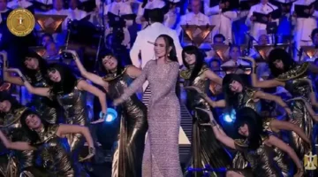 شيريهان تعيد إحياء المسرح بزي فرعوني في افتتاح المتحف المصري